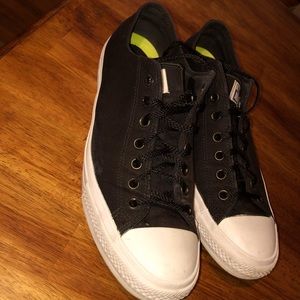 “Chuck Taylor II” Converse Sneakers